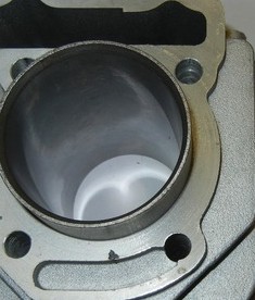 O.M Kick Piston 3W Bajaj RE-5Port